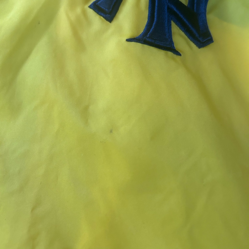 New York Yankees Pro Player Vintage Yellow / Navy Windbreaker - Size Large - Picture 6 of 12